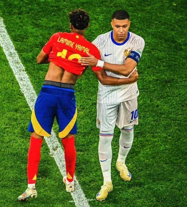 姆巴佩连续三场比赛得分超过突破纪录，雄鹿挑战极限！的简单介绍棋牌游戏